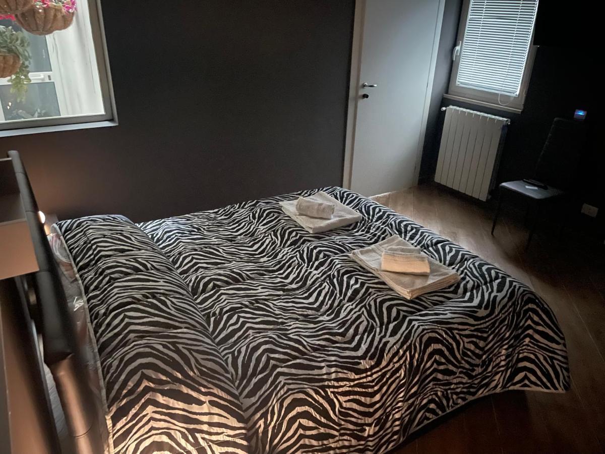 B&B Miramare Suite Borgo Taranto Exteriör bild