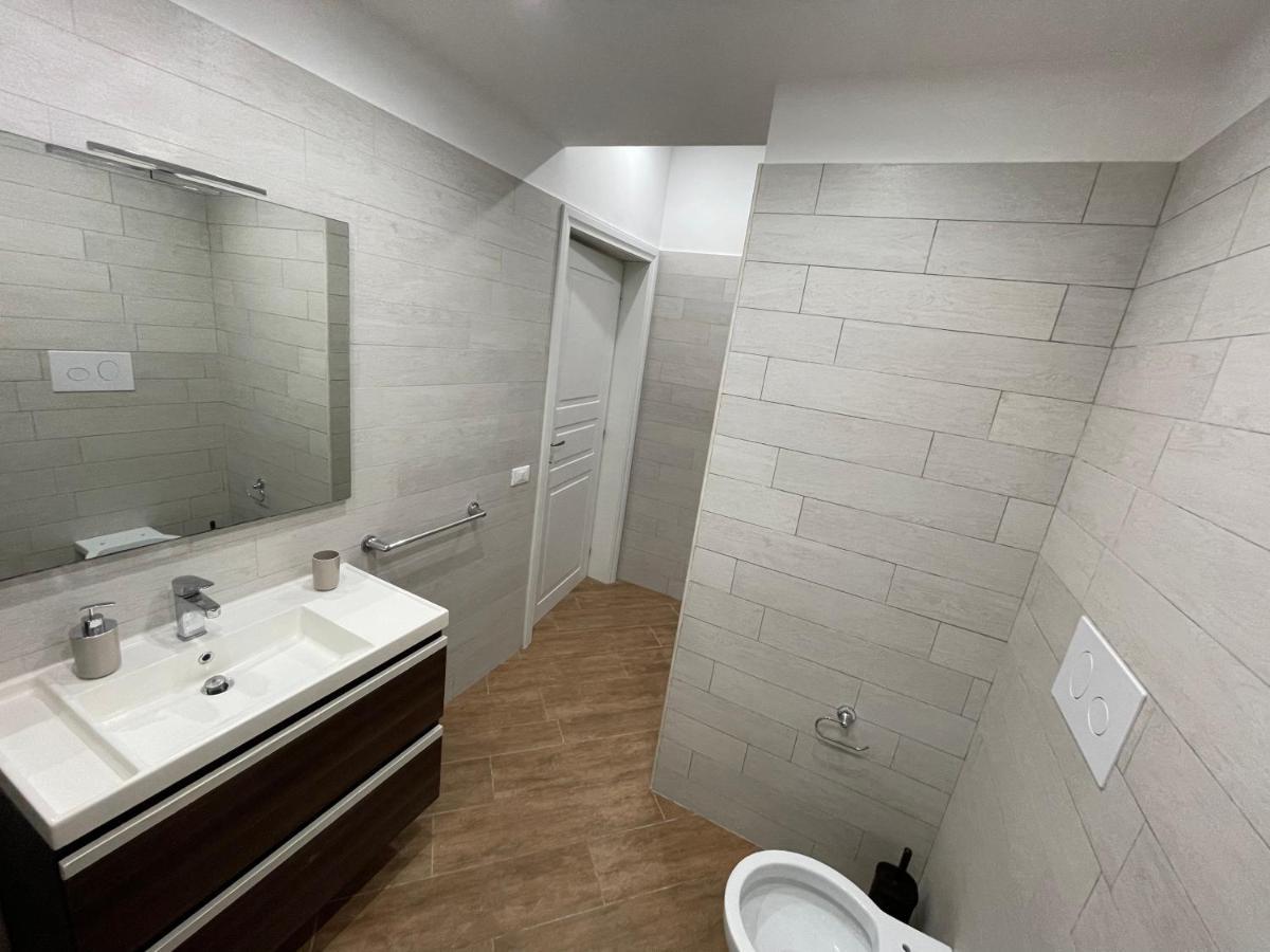B&B Miramare Suite Borgo Taranto Exteriör bild