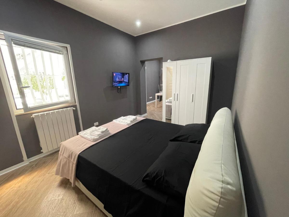 B&B Miramare Suite Borgo Taranto Exteriör bild
